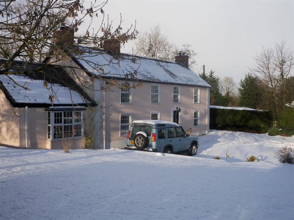 Lisnafillan Lodge Ballymena Exterior photo